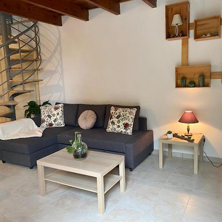 Gite Confort A Lamothe D Ales Lavergne  Exterior foto