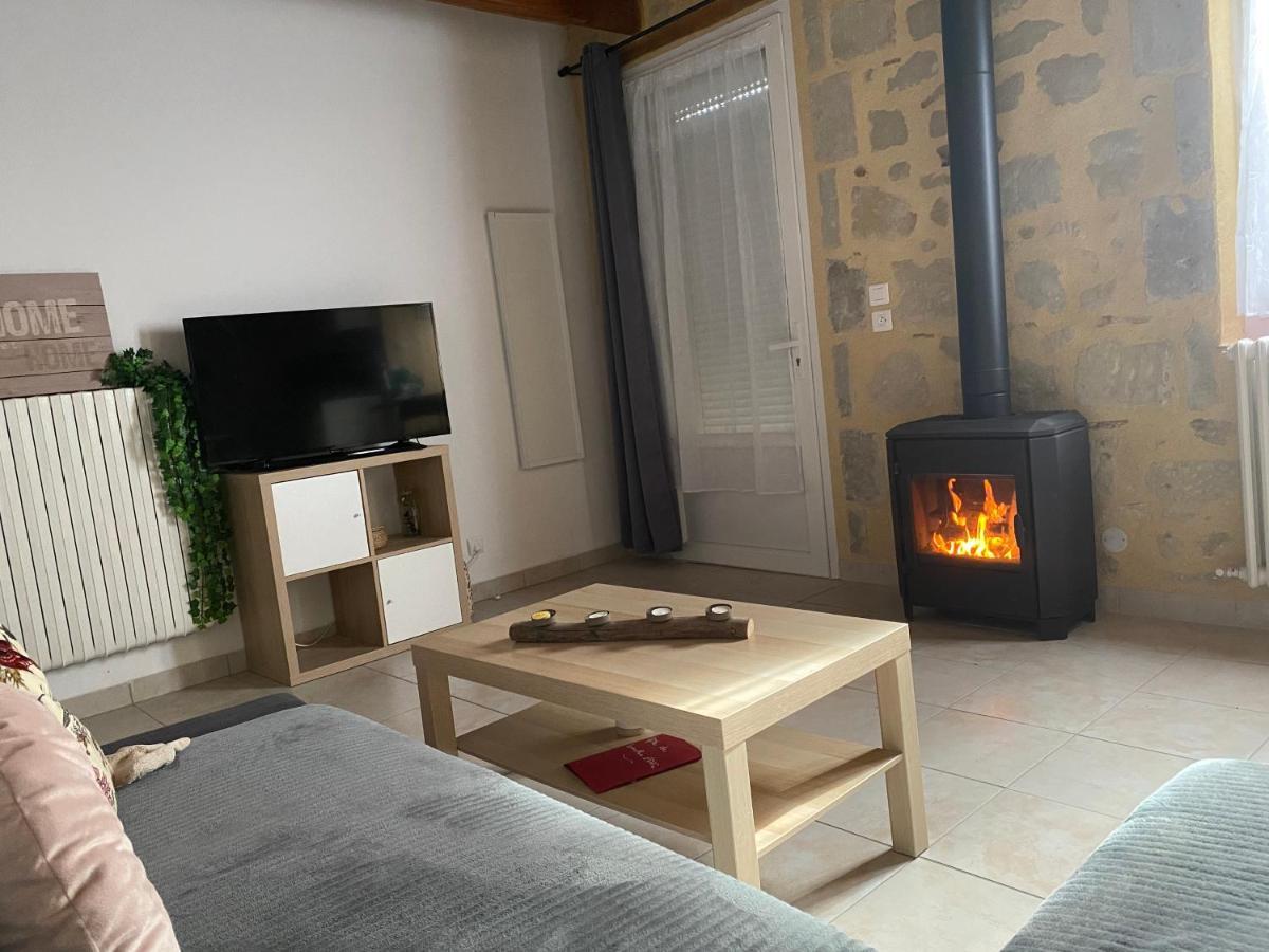 Gite Confort A Lamothe D Ales Lavergne  Exterior foto